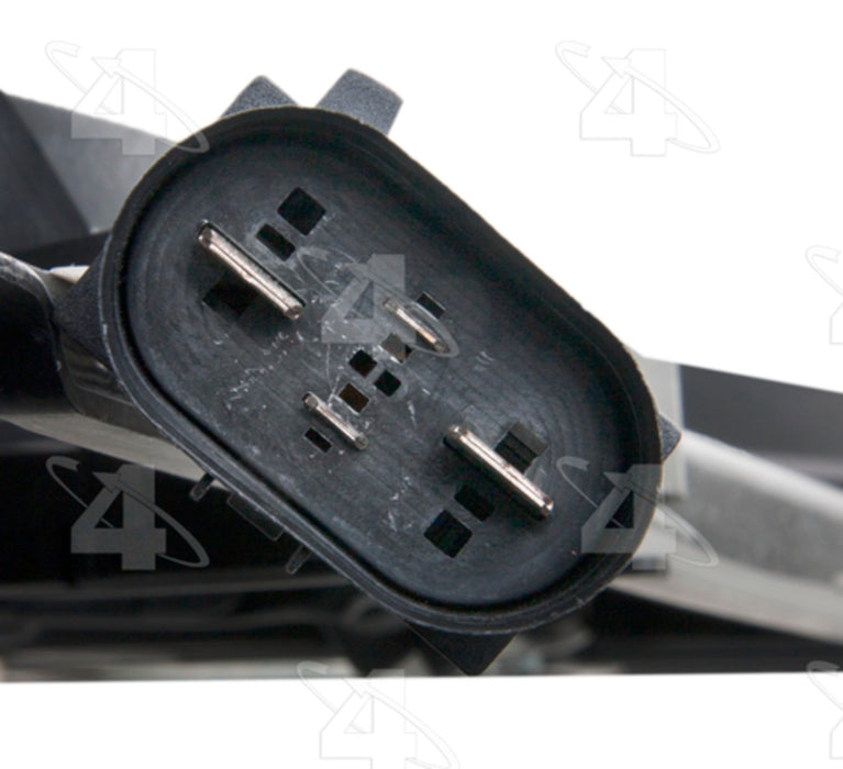 Four Seasons 76305 Dual Radiator and Condenser Fan Assembly
