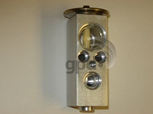 Global Parts 9422792 A/C Receiver Drier Kit