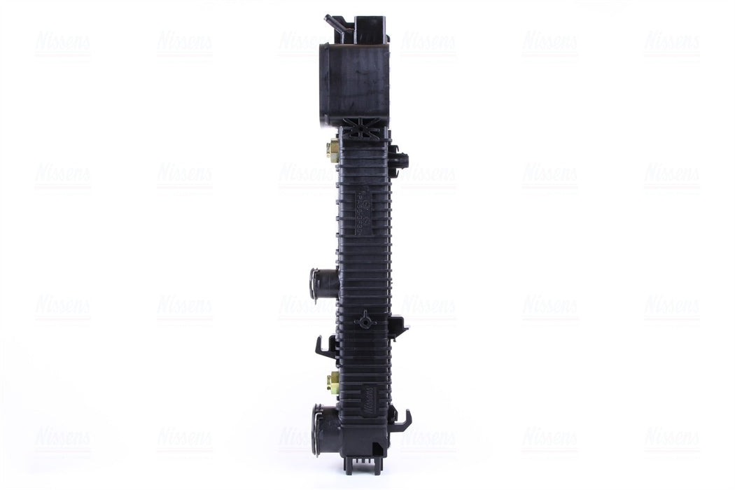 Nissens 67107A Radiator