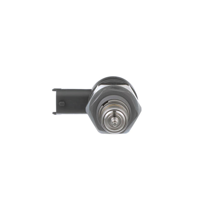 Standard Ignition PR542 Fuel Injection Pressure Regulator - Right