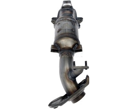 Catalytic Converter with Integrated Exhaust Manifolds
