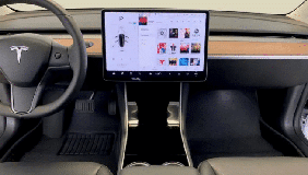 Tesla interior with 3D MAXpider mats