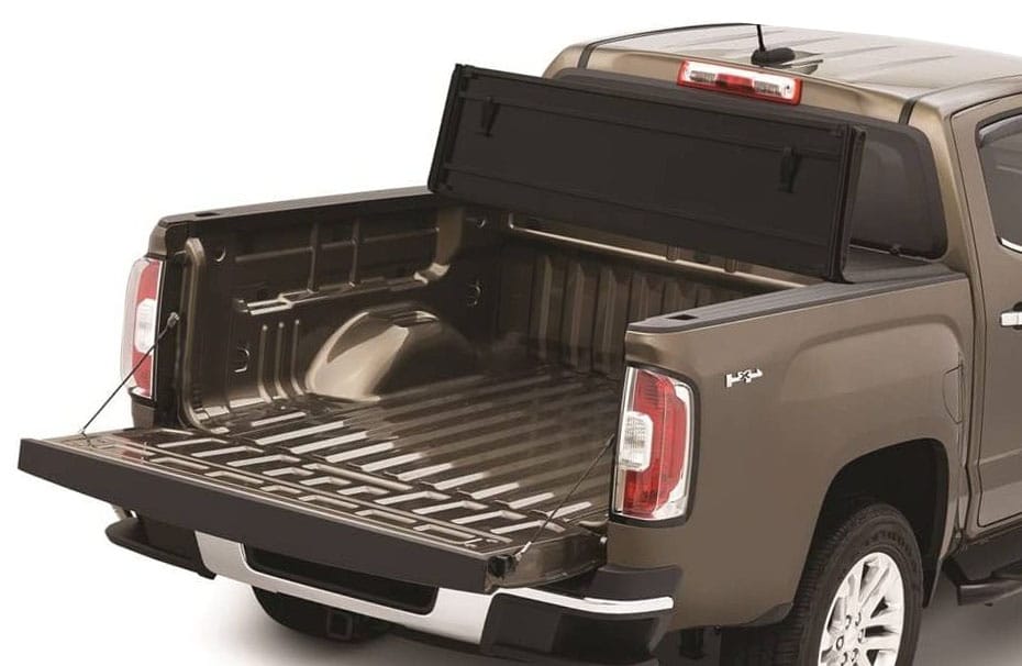 Folding tonneau covers